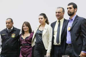 Entre os homenageados, Marlos e Denise criticaram a falta de investimentos na Polícia Civil