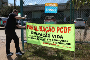 Para o sindicato, falta de efetivo e más condições levam à insegurança e impunidade (Fotos: Paulo Cabral/Sinpol-DF)