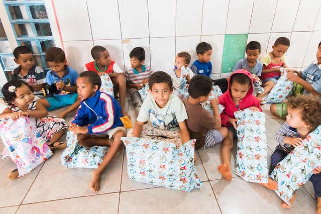 19.12.19 - Entrega de brinquedos na Cidade Estrutural