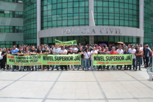 Projeto de Lei 8078/14 reconhece o nível superior para a carreira de policial civil do DF