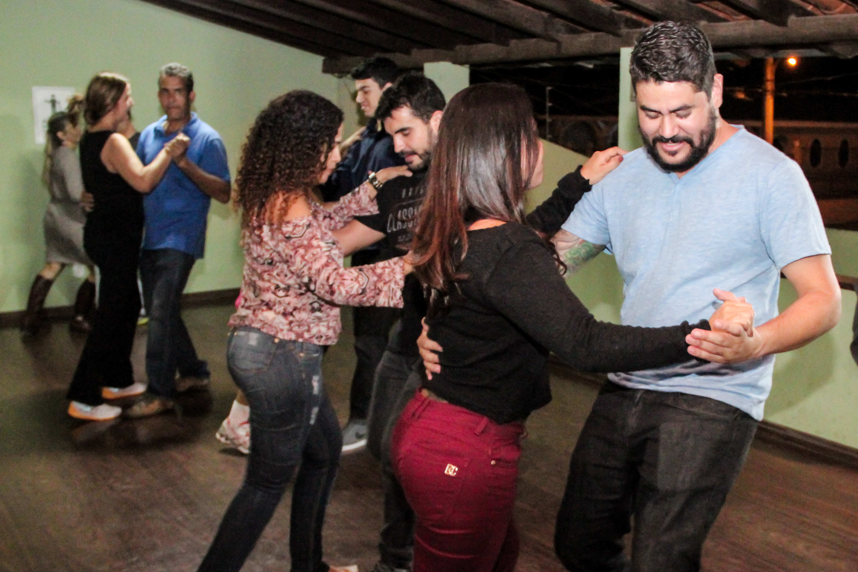 Aulão de Dança de Salão no Sinpolzinho ocorre nesta sexta